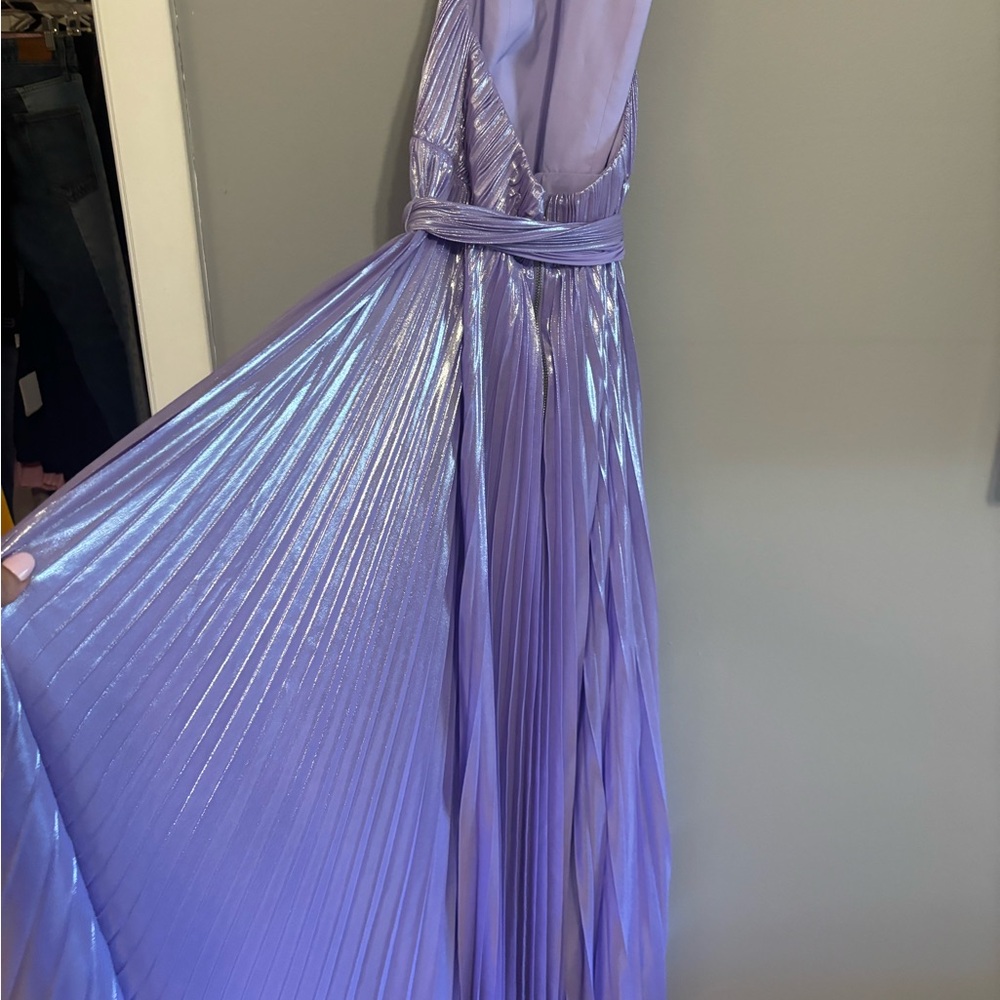 Alice + Olivia Arista Halterneck Accordion Pleat Maxi Dress in lavender Size 2 - Picture 11 of 12
